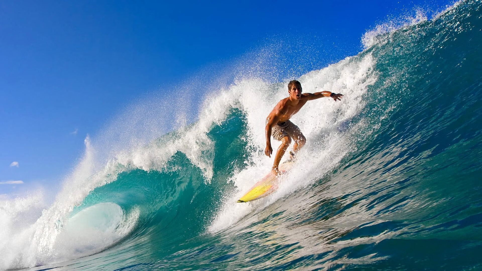 “城市夜猫族凌晨篮球赛” 为夜班人群定制的运动时段