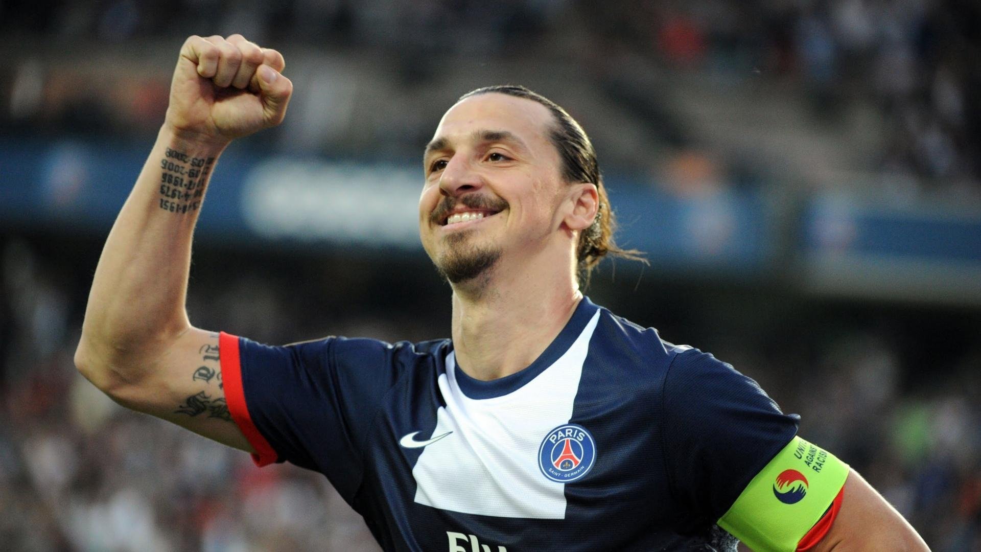 世界青少年综合体育节 篮球、游泳与田径同场联动